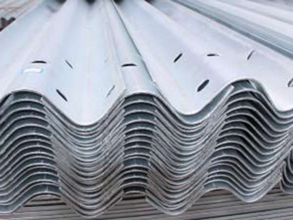 護(hù)欄板圖片2